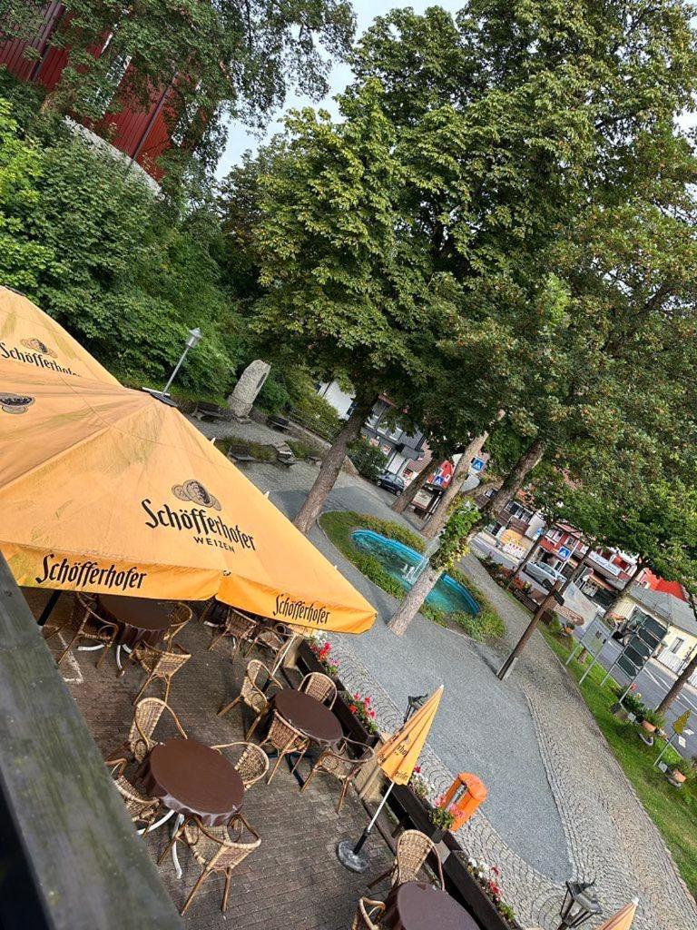 Hotel-Cafe-Restaurant Parkhaus ألتيناو المظهر الخارجي الصورة