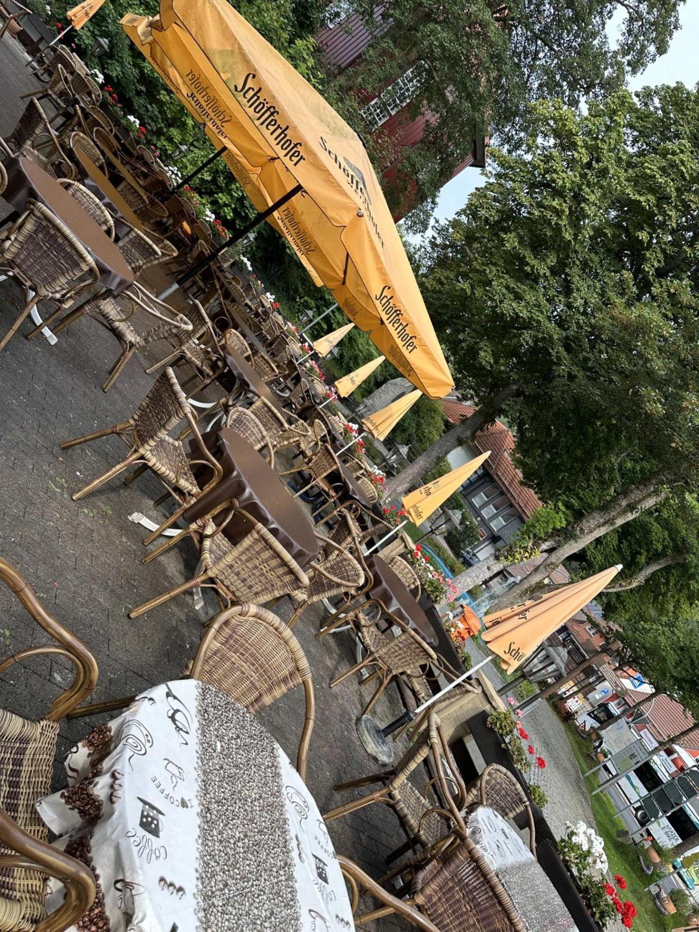 Hotel-Cafe-Restaurant Parkhaus ألتيناو المظهر الخارجي الصورة